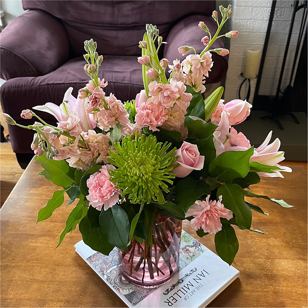 Pretty in Pink Bouquet – Diamond Flower Shop, Reading PA