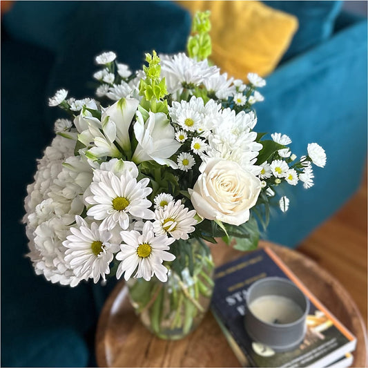 Classic Ivory – A Florist Original – Diamond Flower Shop, Reading PA