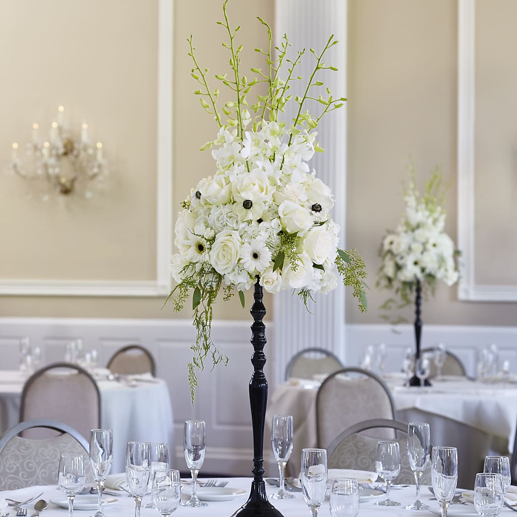 Regency Centerpiece – Diamond Flower Shop, Reading PA