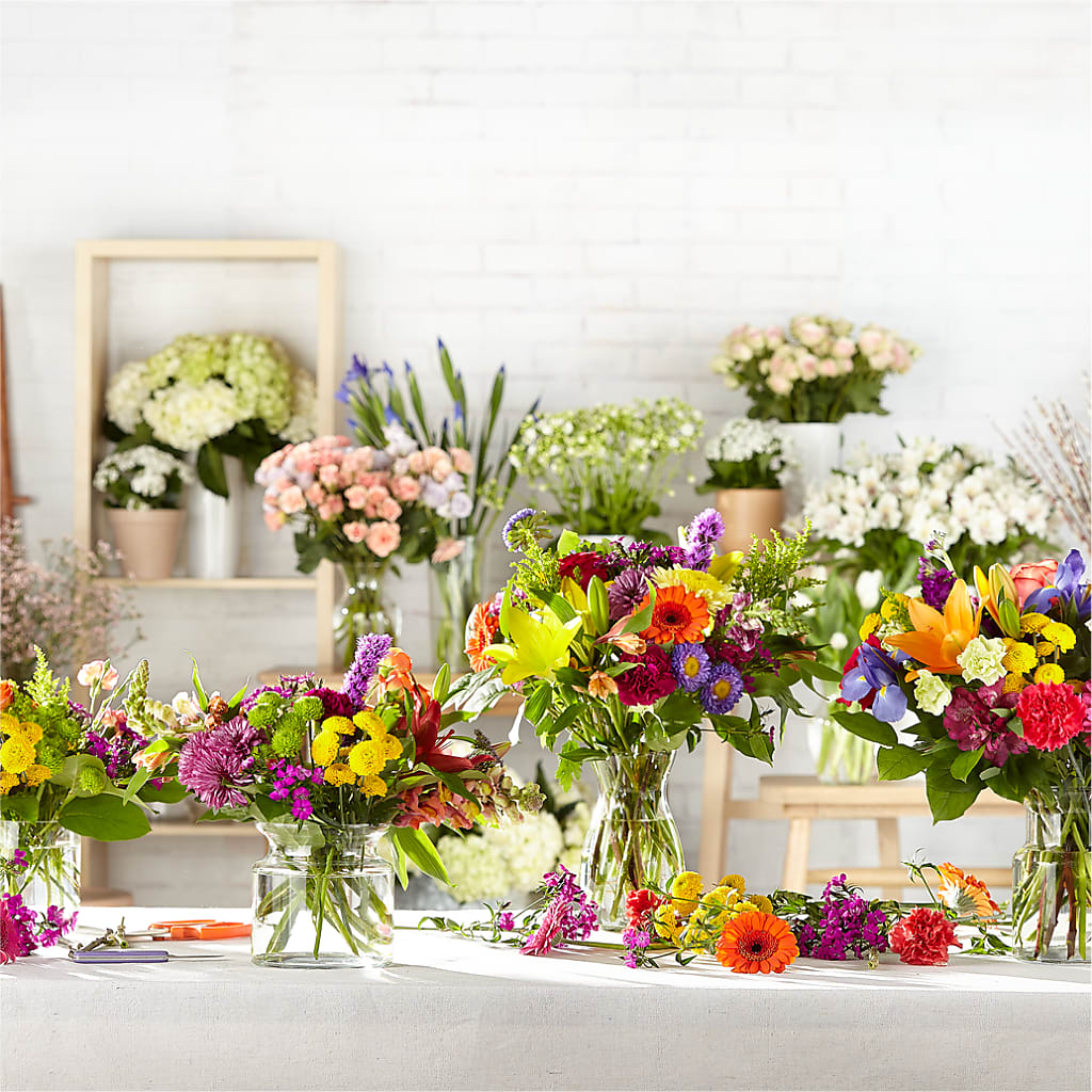 Bold & Bright – A Florist Original –  Diamond Flower Shop, Reading PA