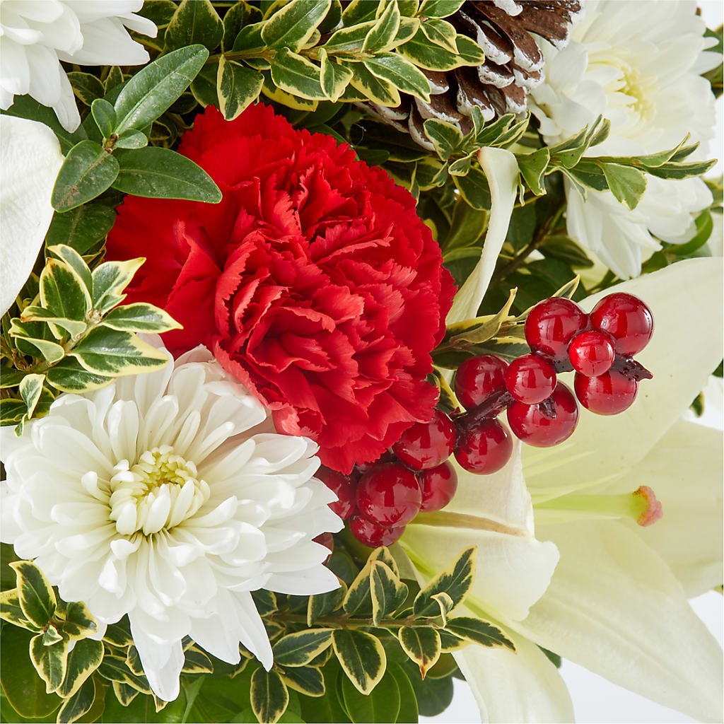 Festive Moments Tree –  Diamond Flower Shop, Reading PA