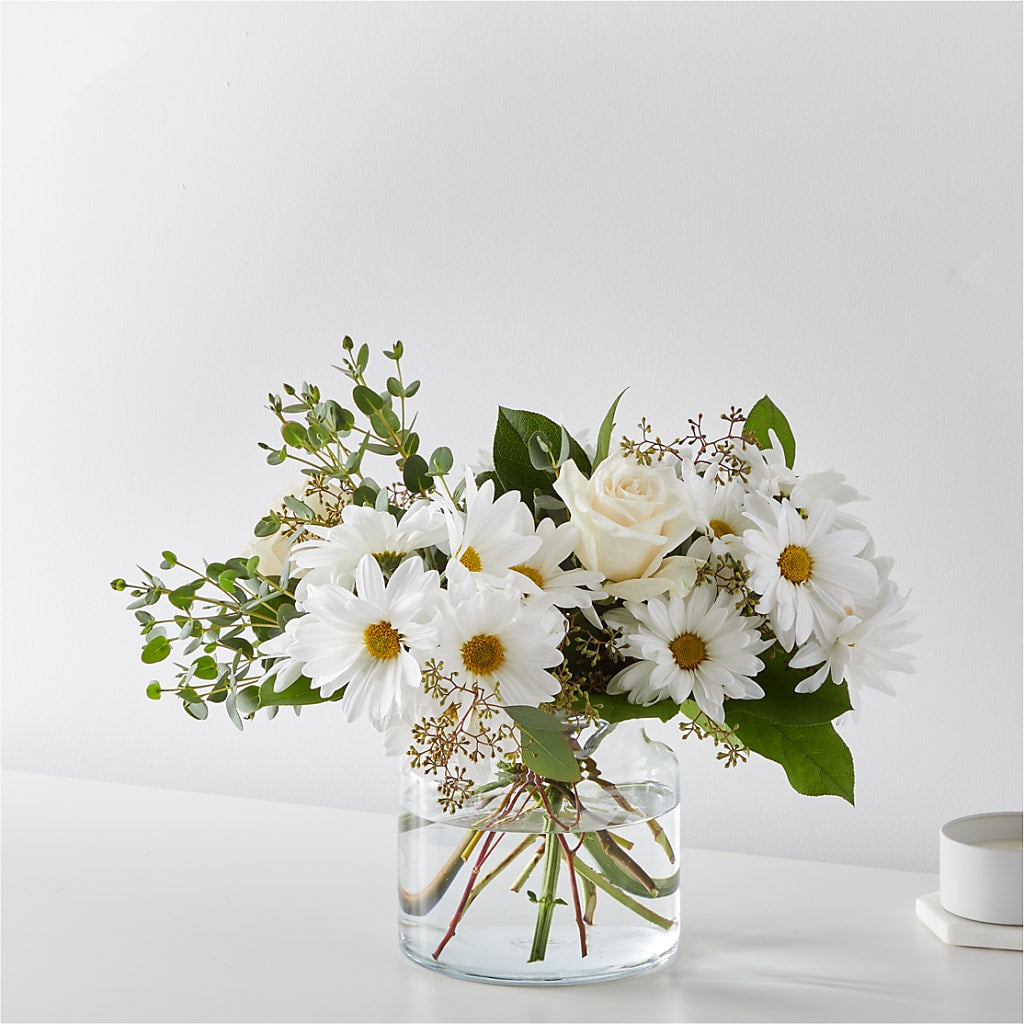 Fresh Linen Bouquet –  Diamond Flower Shop, Reading PA