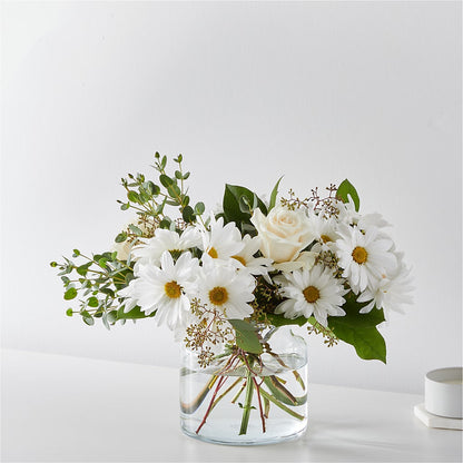 Fresh Linen Bouquet –  Diamond Flower Shop, Reading PA