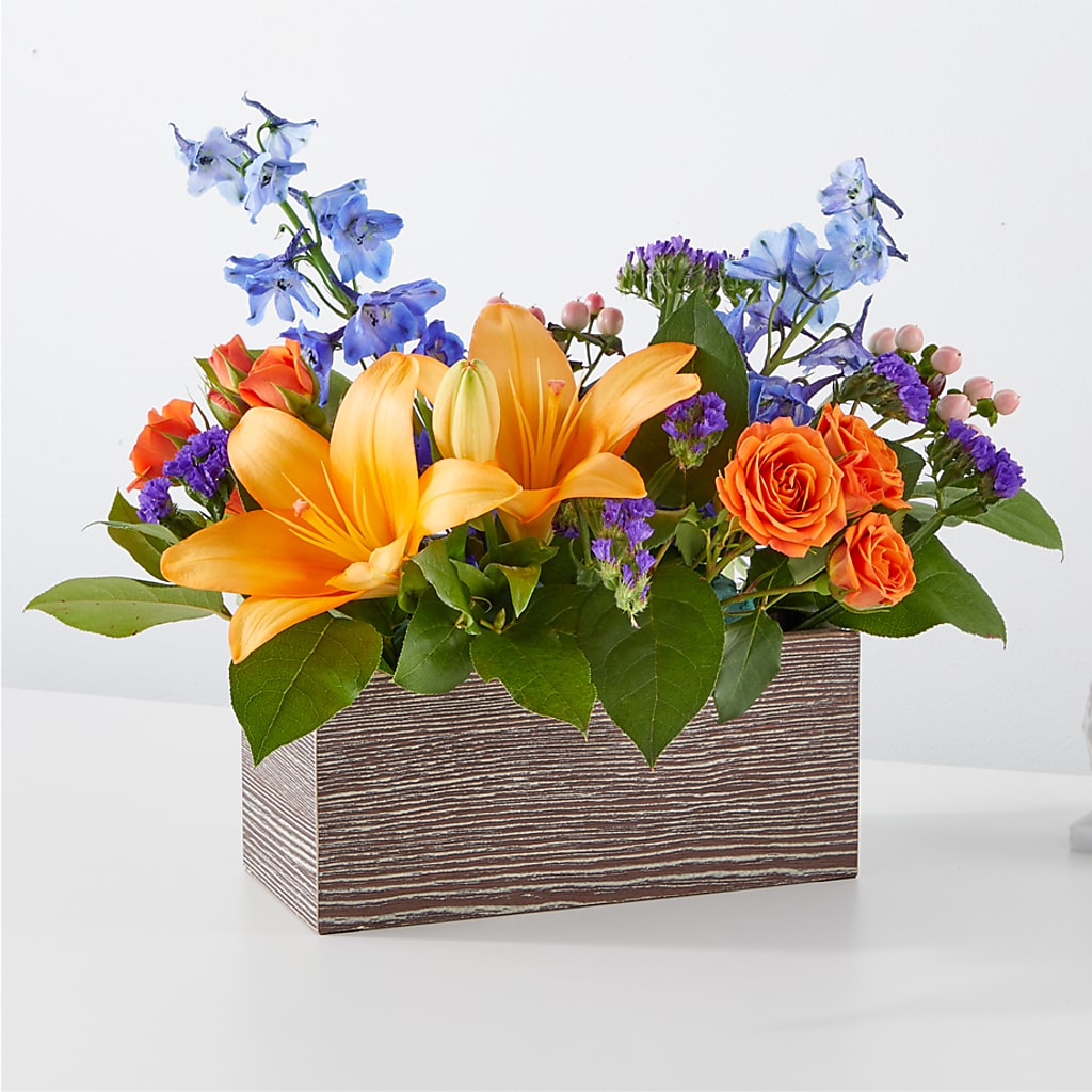 Radiant Citrus Box Bouquet –  Diamond Flower Shop, Reading PA