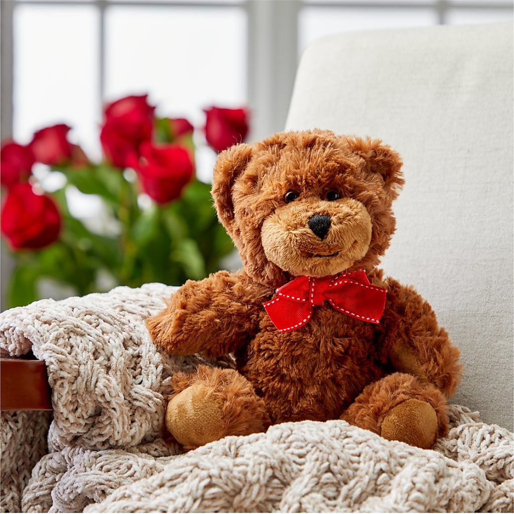 Romantic Long Stem Red Rose Bouquet Bundles –  Diamond Flower Shop, Reading PA
