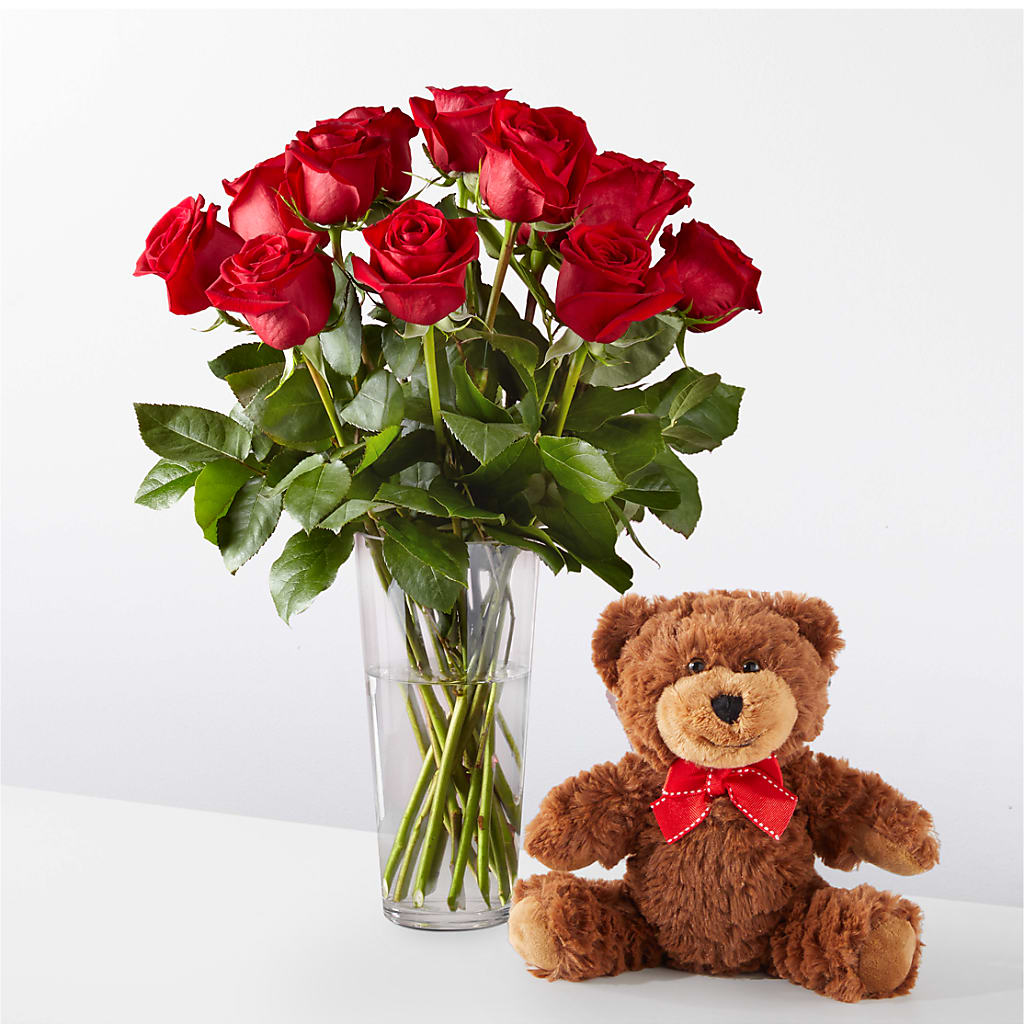 Romantic Long Stem Red Rose Bouquet Bundles –  Diamond Flower Shop, Reading PA