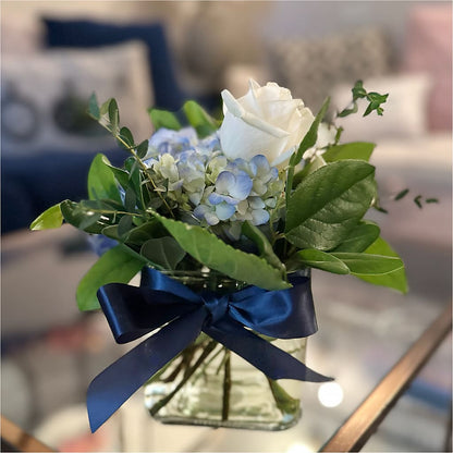 Sky Blue Delight Bouquet –  Diamond Flower Shop, Reading PA