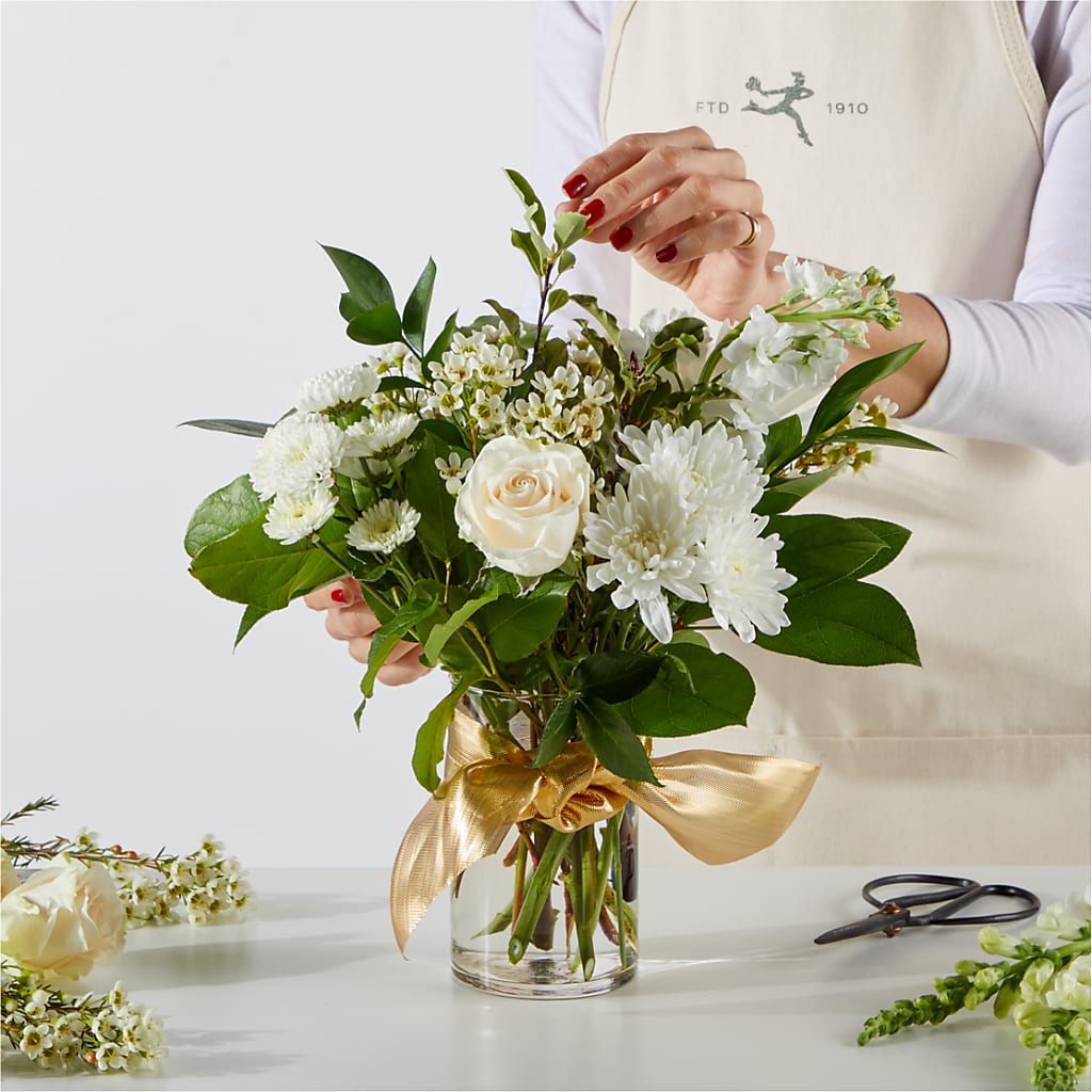 New Beginnings – A Florist Original –  Diamond Flower Shop, Reading PA