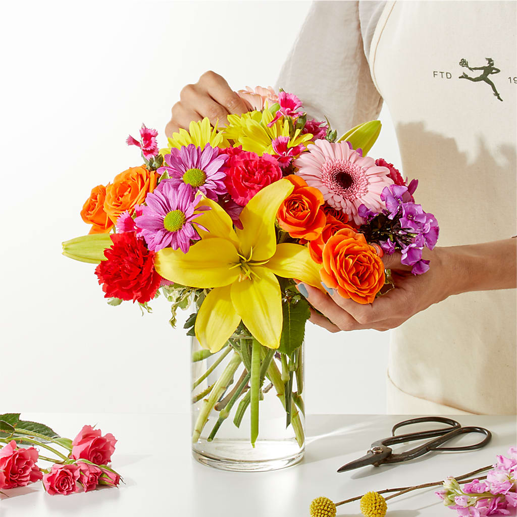 Cue the Confetti - A Florist Original –  Diamond Flower Shop, Reading PA
