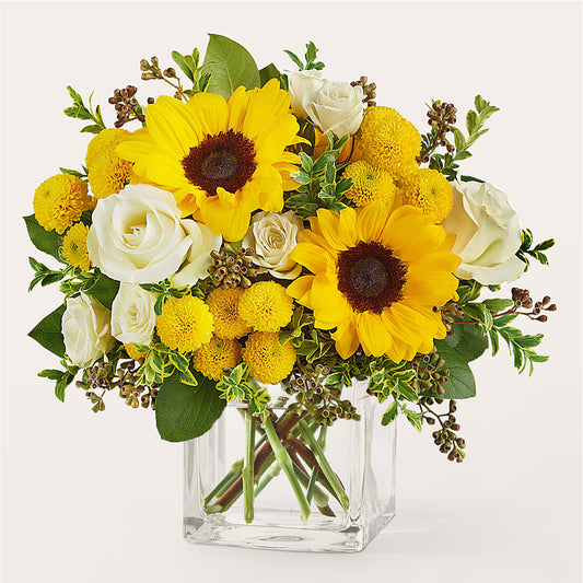 Luminous Morning Bouquet –  Diamond Flower Shop, Reading PA