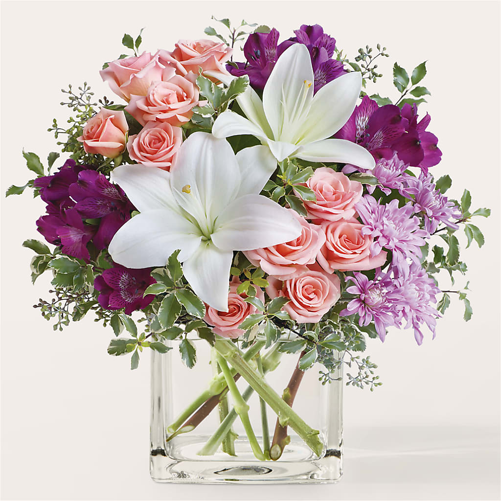 Mani Pedi Bouquet –  Diamond Flower Shop, Reading PA