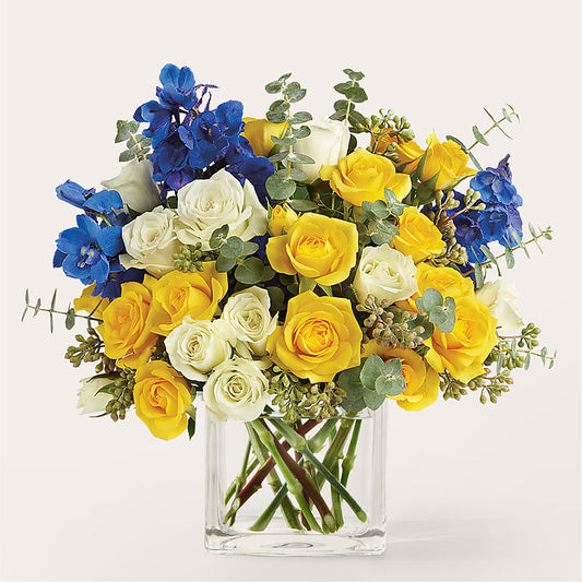 Sparkling Citrine Bouquet –  Diamond Flower Shop, Reading PA
