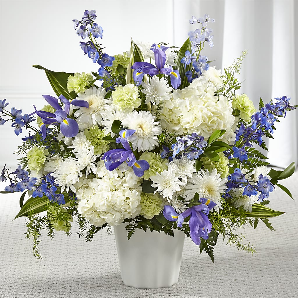 Soft Serenity Floor Basket –  Diamond Flower Shop, Reading PA