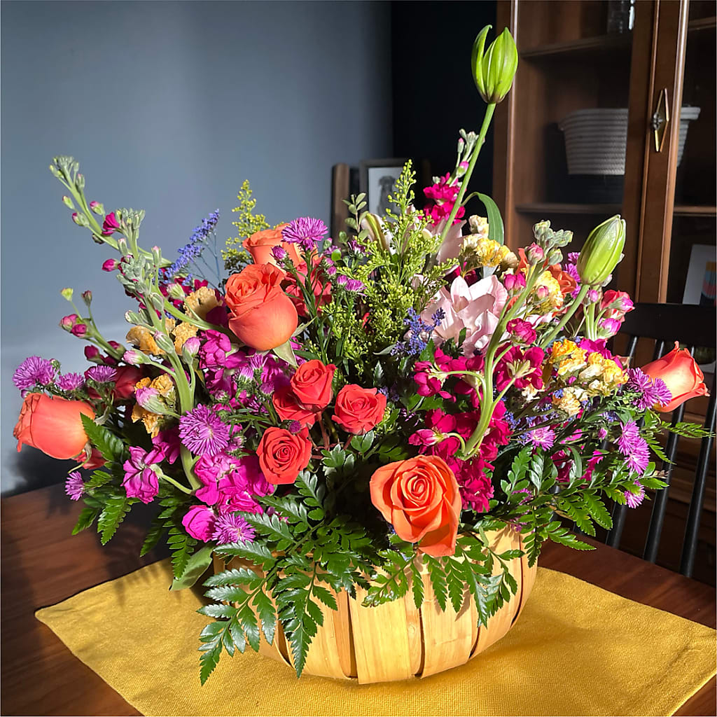Garden of Life Basket –  Diamond Flower Shop, Reading PA