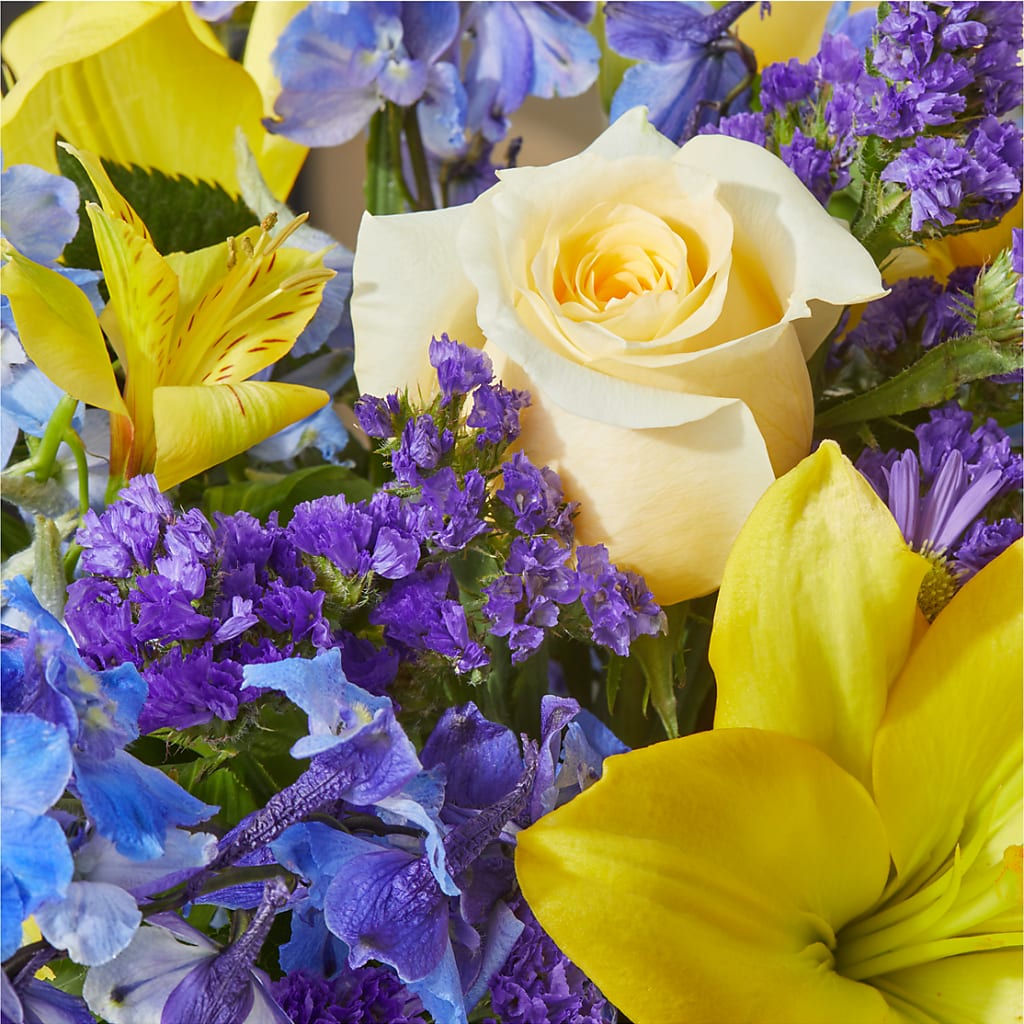 Limoncello Bouquet –  Diamond Flower Shop, Reading PA