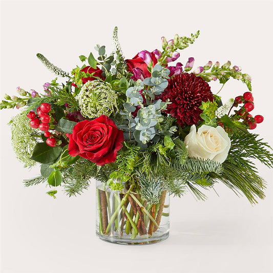 Cranberry Fizz Bouquet –  Diamond Flower Shop, Reading PA