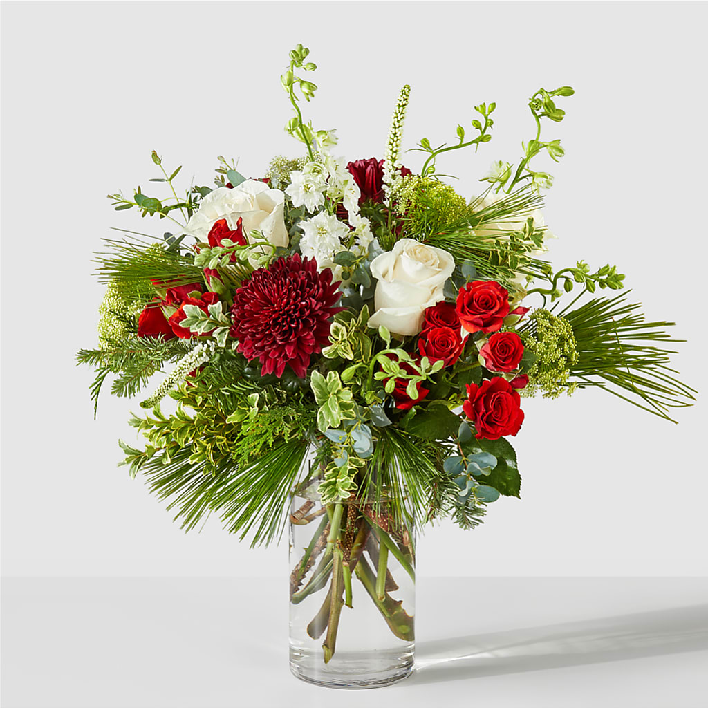 Favorite Traditions Bouquet –  Diamond Flower Shop, Reading PA