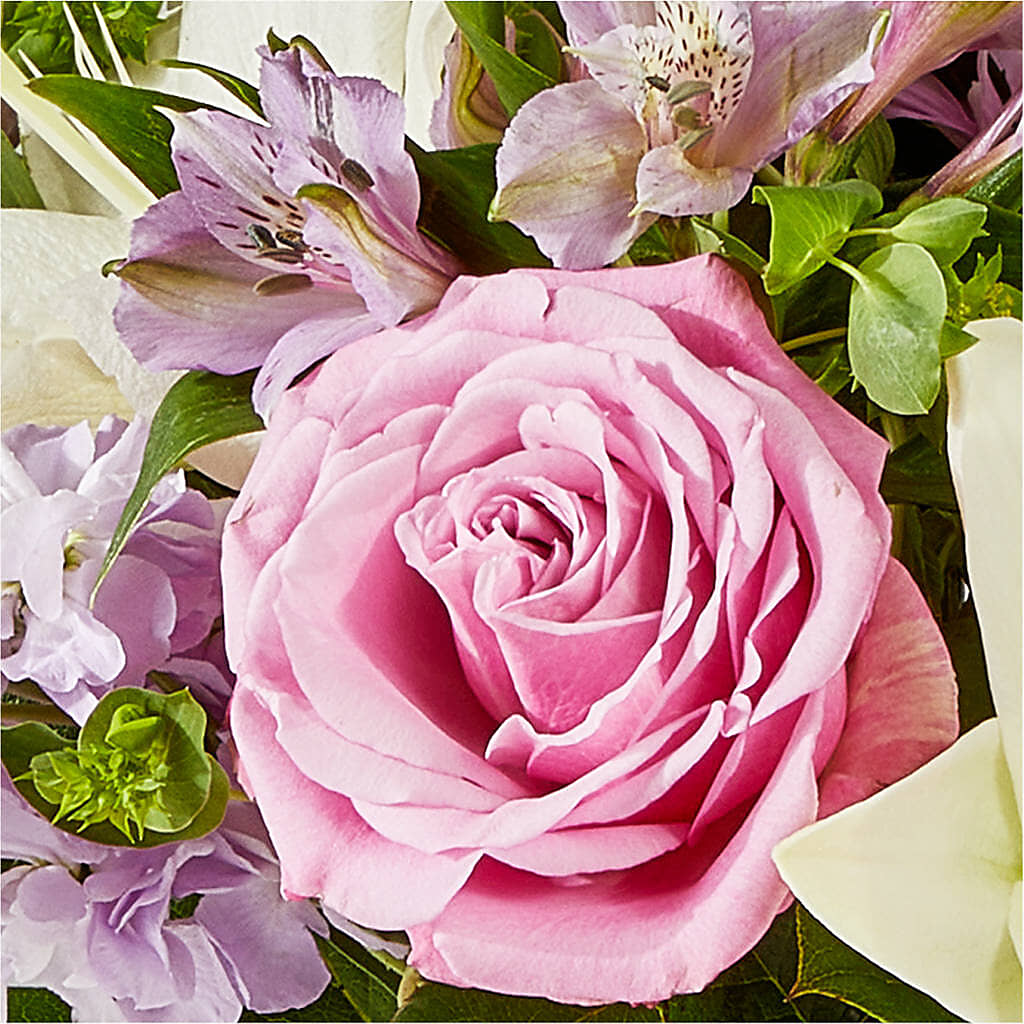 Daydreamer Bouquet –  Diamond Flower Shop, Reading PA