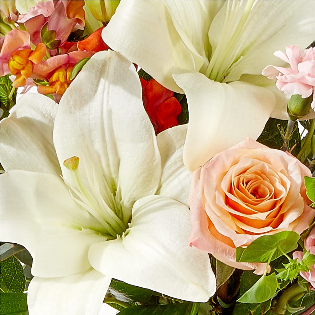 Grapefruit Splash Bouquet –  Diamond Flower Shop, Reading PA