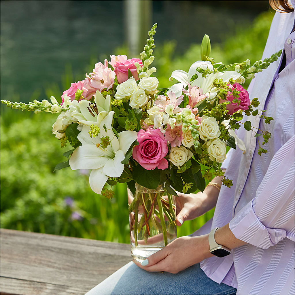 Fondly Bouquet –  Diamond Flower Shop, Reading PA