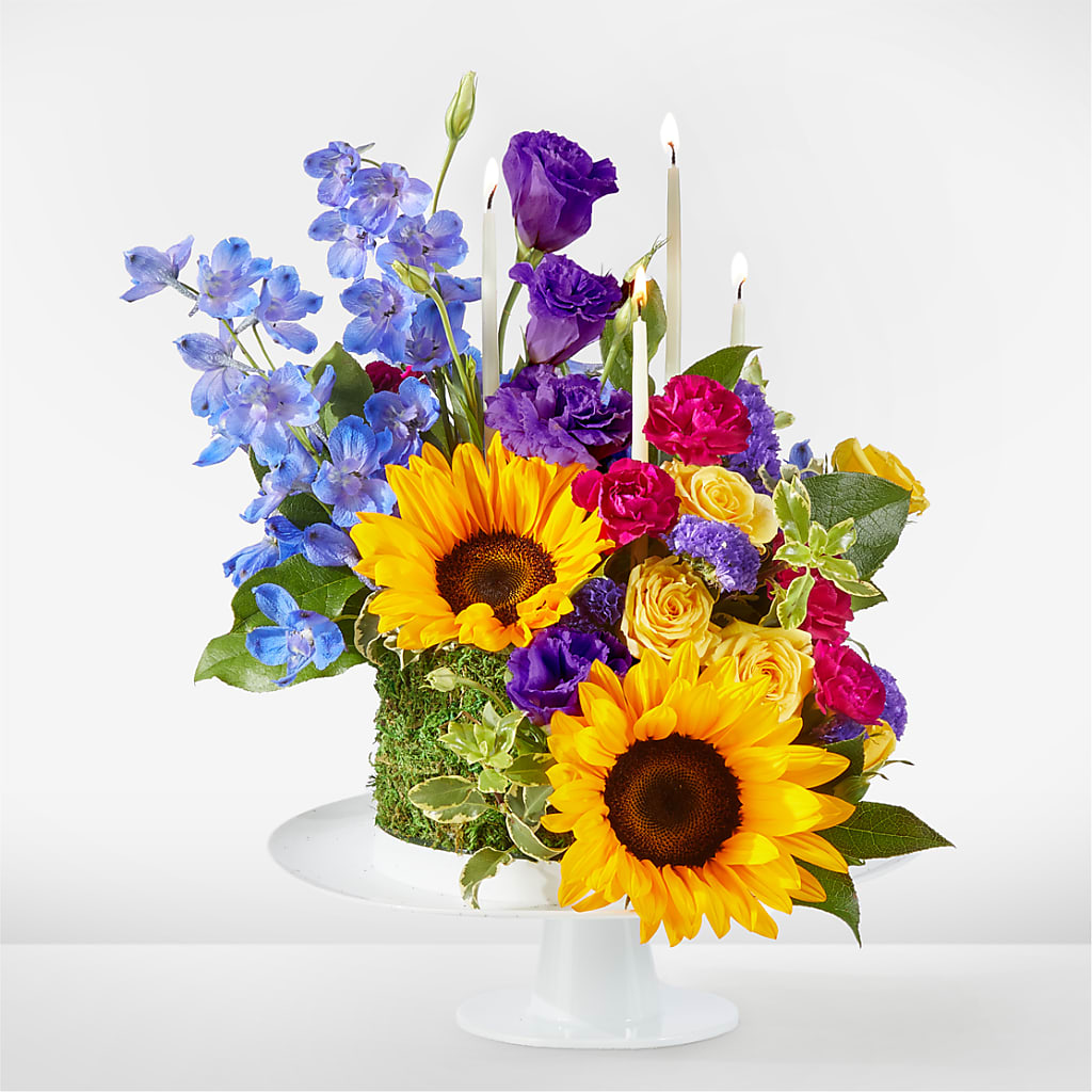 Star of the Day Floral Cake –  Diamond Flower Shop, Reading PA