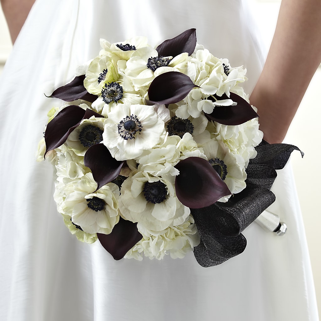 To Have and To Hold Bouquet –  Diamond Flower Shop, Reading PA