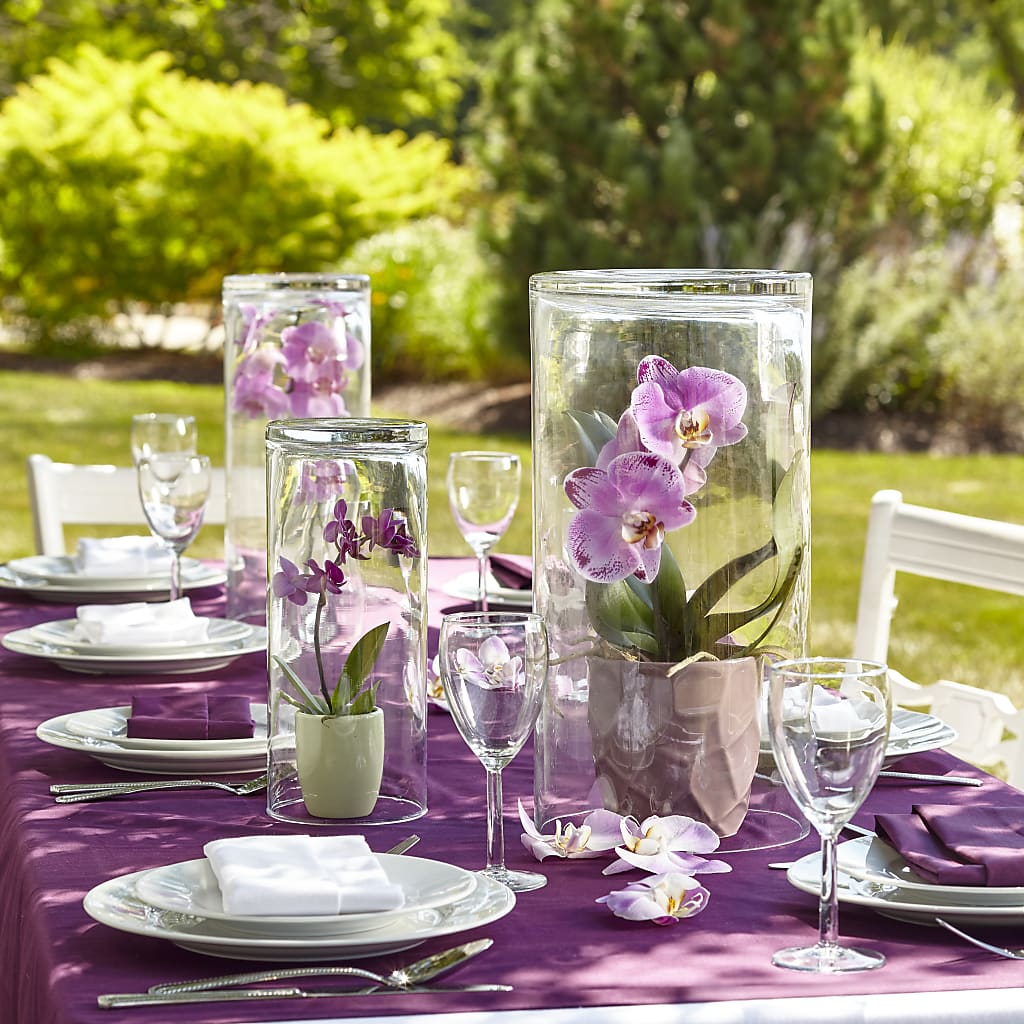 Dramatic Garden Centerpiece –  Diamond Flower Shop, Reading PA