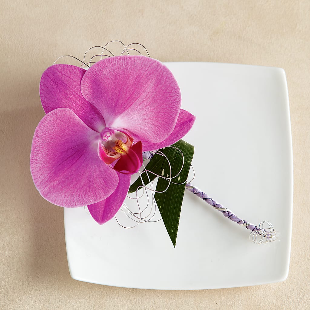 Glorious Boutonniere –  Diamond Flower Shop, Reading PA
